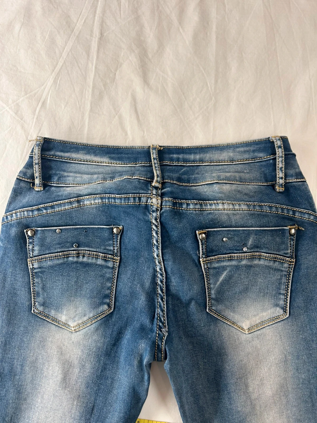 Vintage high-waisted navy blue jeans – photo 11